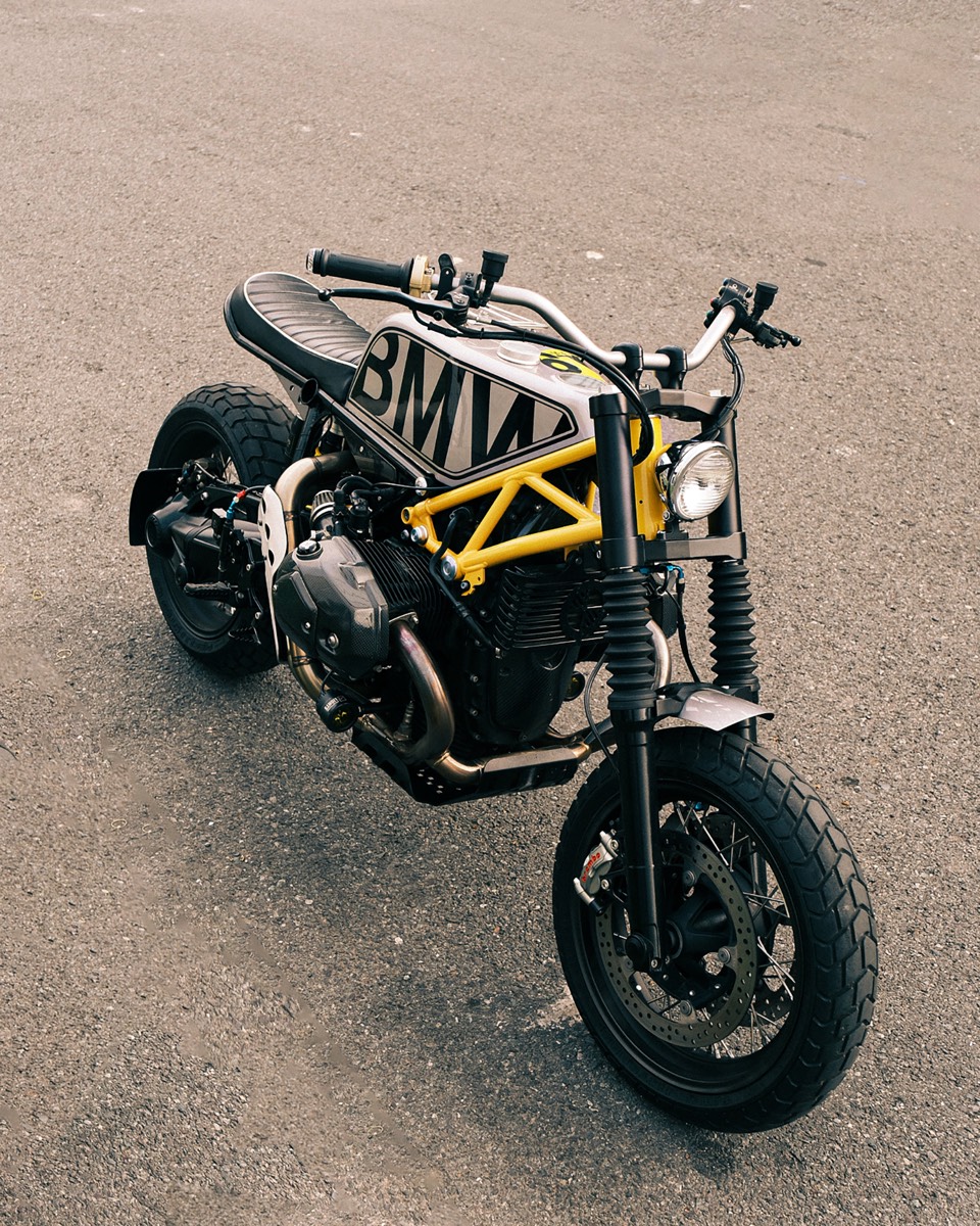 Motoranaz 選定車両 — シルエット焦点